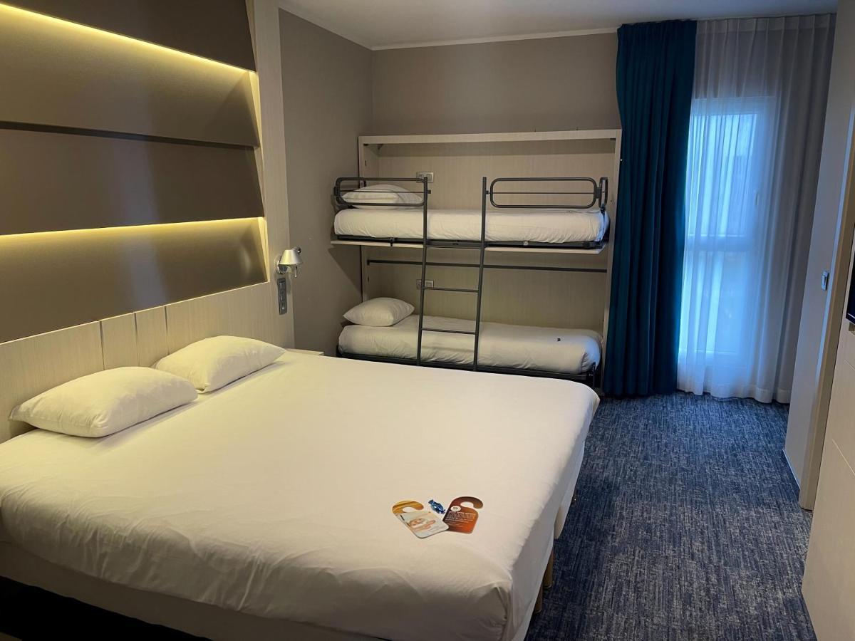 Ibis Styles Nivelles Hotel Luaran gambar