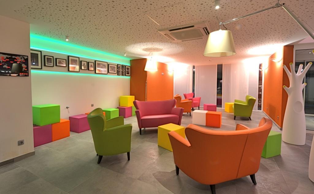 Ibis Styles Nivelles Hotel Luaran gambar