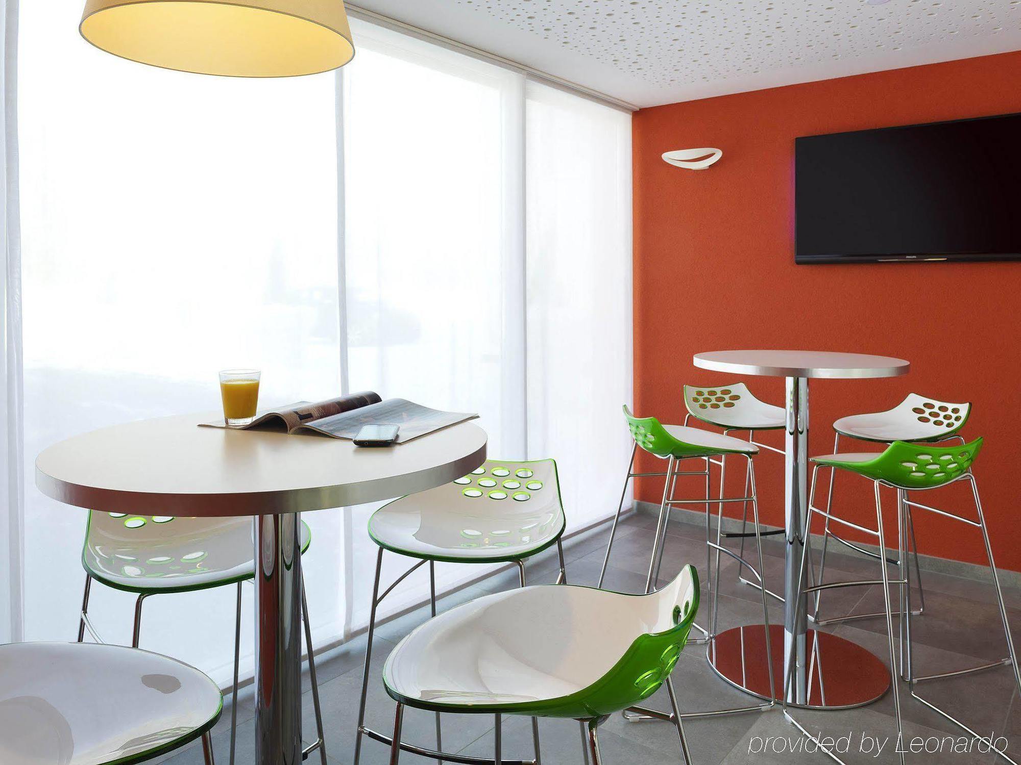Ibis Styles Nivelles Hotel Luaran gambar