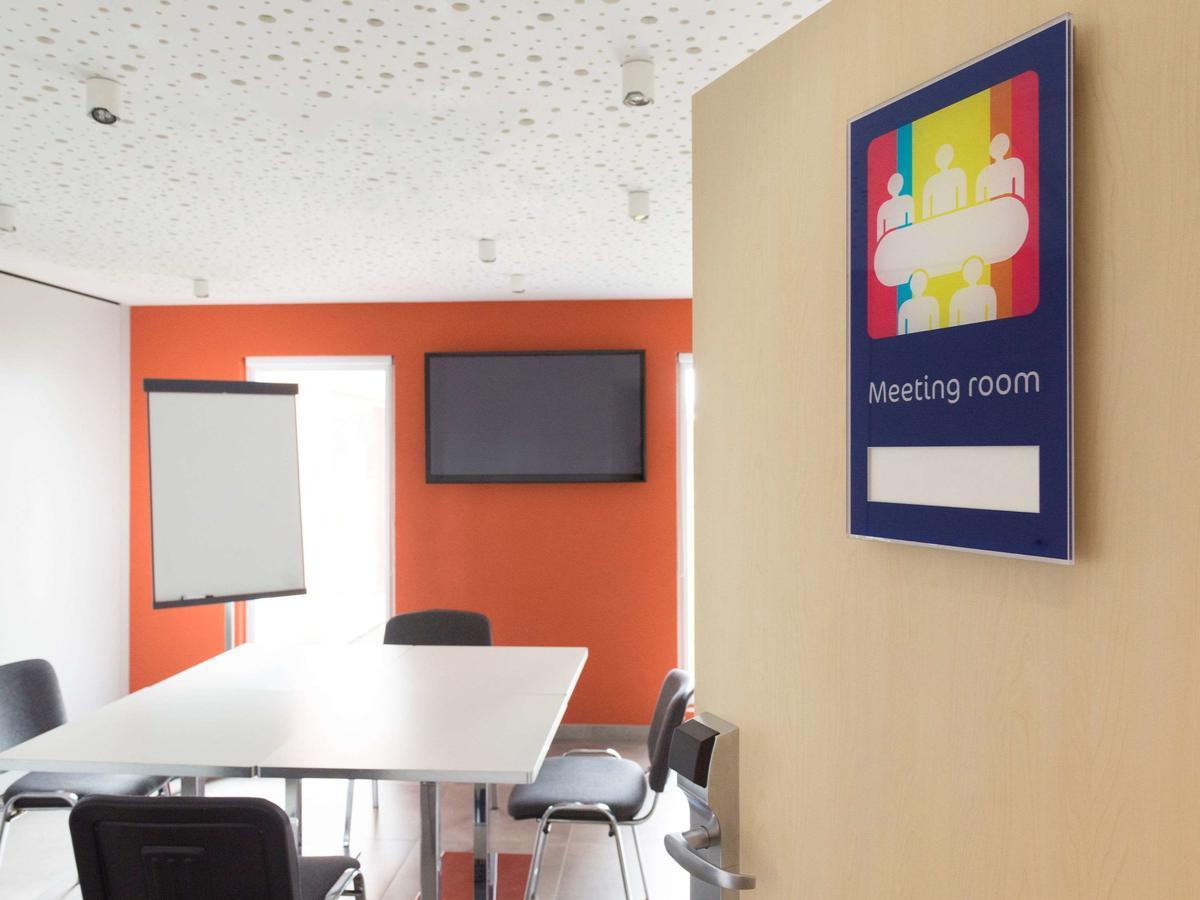 Ibis Styles Nivelles Hotel Luaran gambar