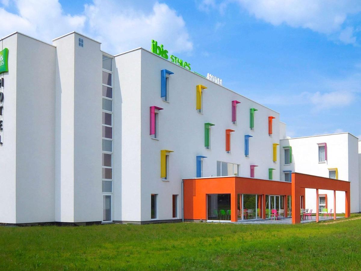 Ibis Styles Nivelles Hotel Luaran gambar